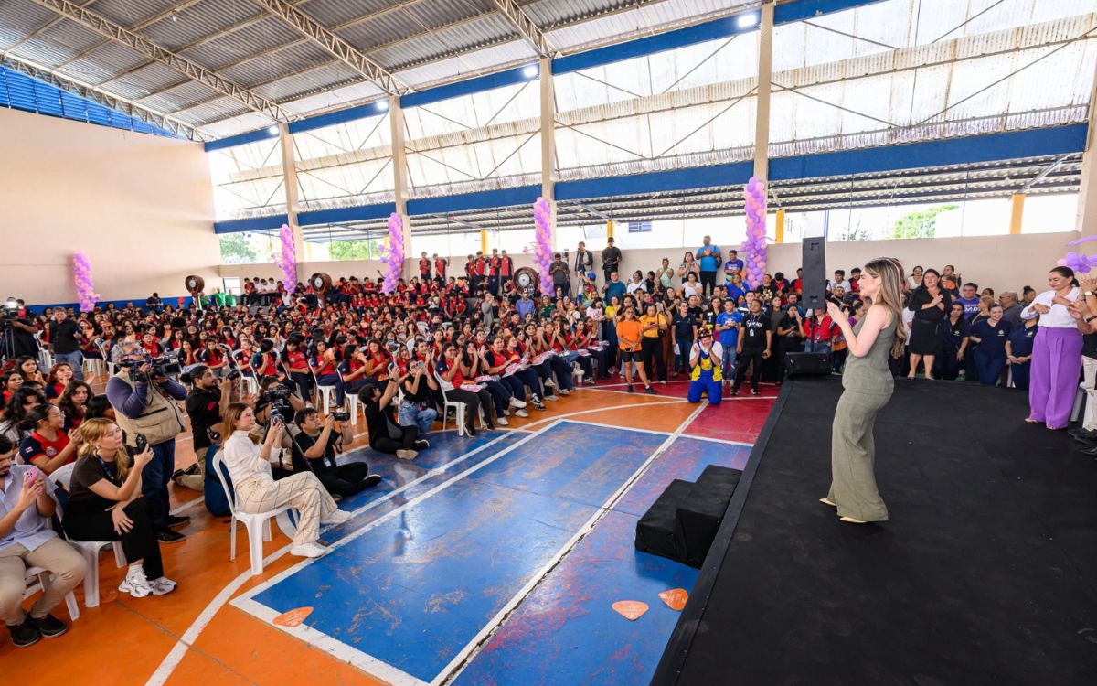 primeira-dama-thaisa-cidade-re
