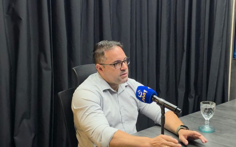 costa-e-silva-critica-divisao-
