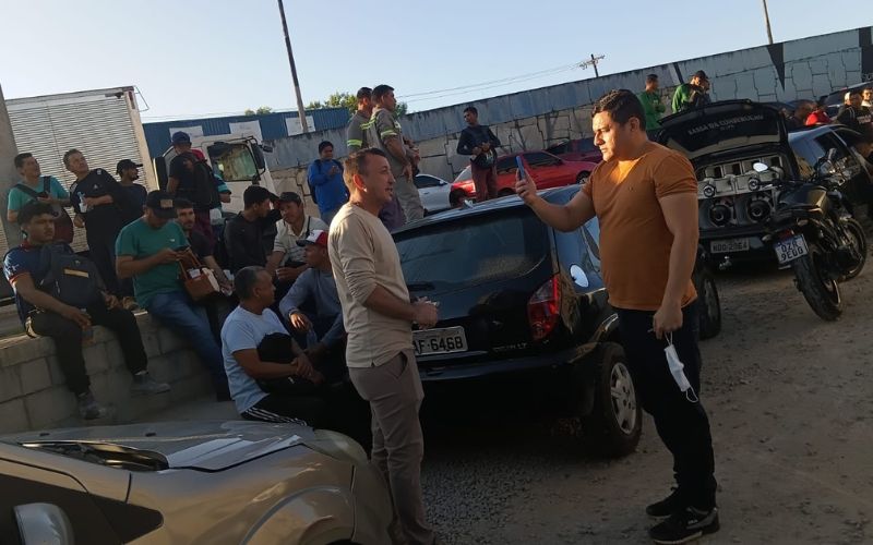 trabalhadores-da-construcao-ci