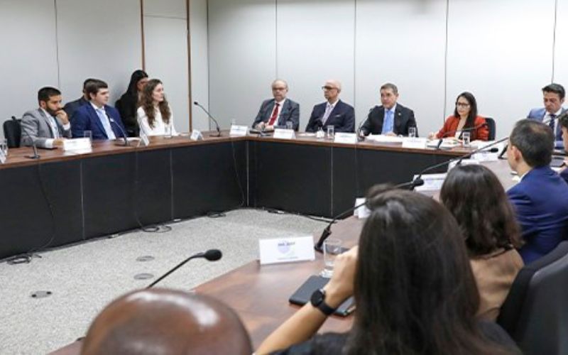 tse-amplia-parceria-com-plataf