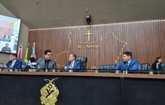 com-apoio-de-roberto-cidade-ad