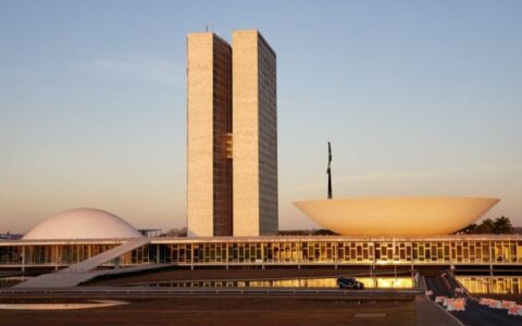 congresso-se-aproxima-do-reces