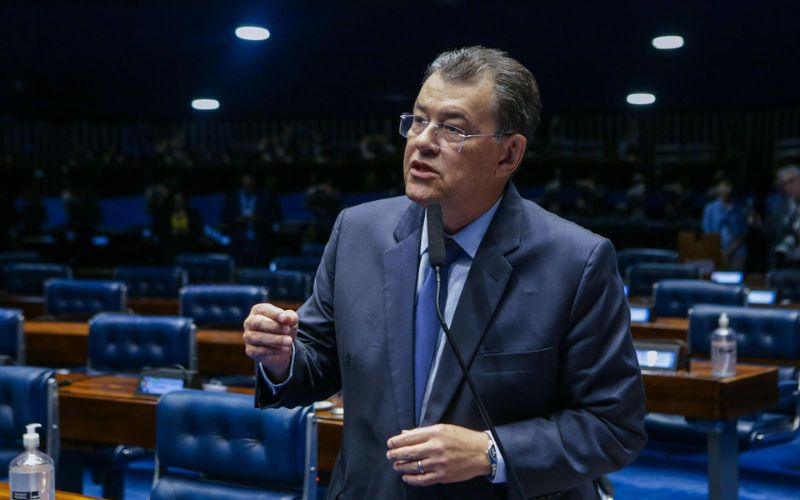 eduardo-braga-aciona-o-governo