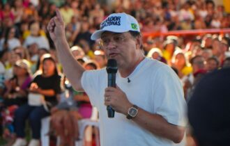 eduardo-braga-entrega-obras-e-