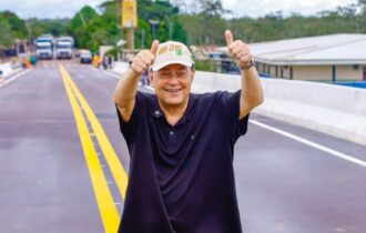 eduardo-braga-lidera-corrida-a