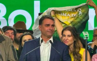 pl-oficializa-flavio-e-inicia-