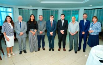 prefeitura-e-fecomercio-discut