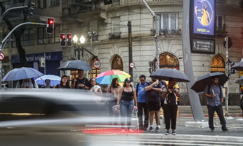 sul-do-brasil-entra-em-alerta-