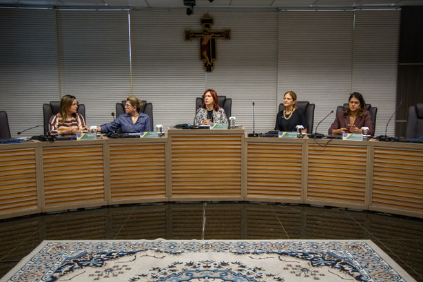tre-am-firma-acordo-por-eleico