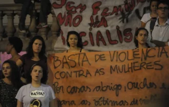 agressoes-contra-mulheres-sobe