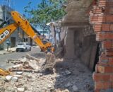 construcao-que-tomou-conta-de-