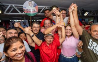 convencao-do-pt-oficializa-apo