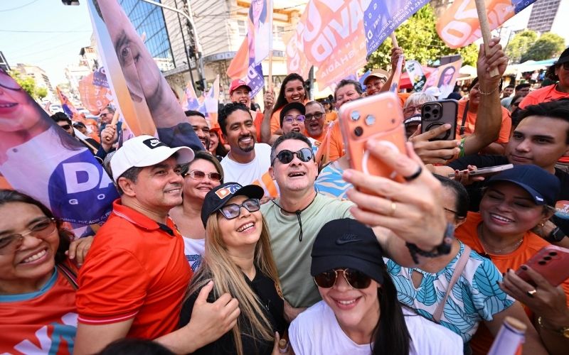 david-almeida-percorre-manaus-