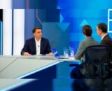 flavio-confronta-narrativa-na-