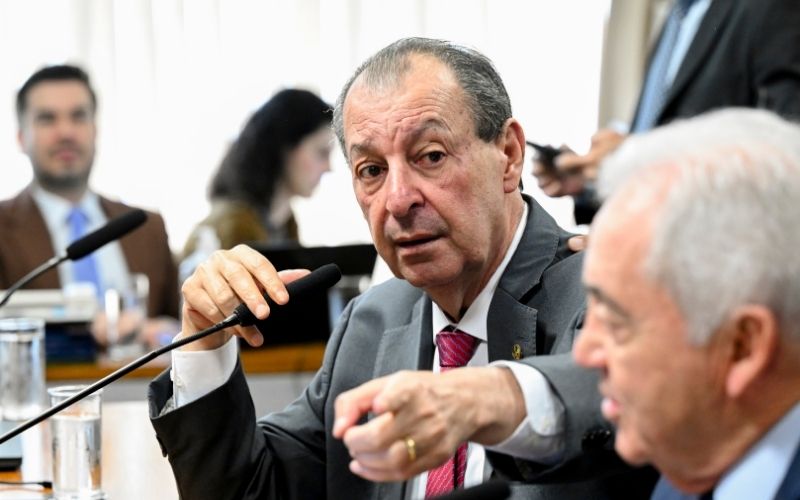 omar-aziz-recebe-r-6-milhoes-d