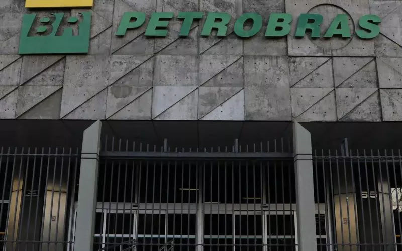 petrobras-anuncia-descoberta-d