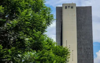 stm-retira-patente-de-militar-
