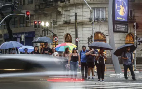 sul-do-brasil-entra-em-alerta-