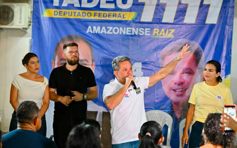 tadeu-de-souza-reune-centenas-