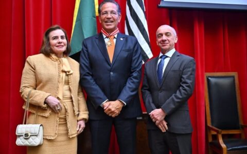 tce-am-participa-de-debates-na