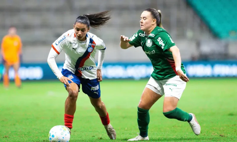 bahia-e-palmeiras-ficam-no-emp
