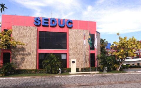 Cléia Branches critica falta de mediadores e questiona concurso da Seduc