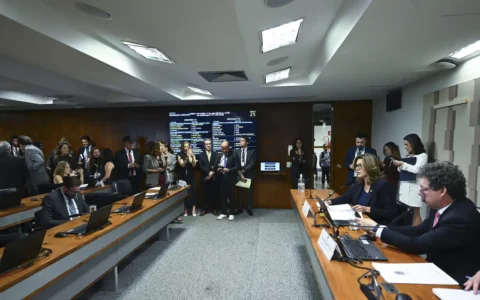 comissao-aprova-mp-da-taxa-das