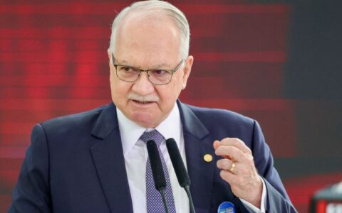 Crise no STF expõe troca de acusações entre Moraes e Mendonça e coloca Fachin sob pressão