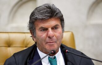 Fux pede esclarecimentos ao Senado sobre acessos de Vorcaro