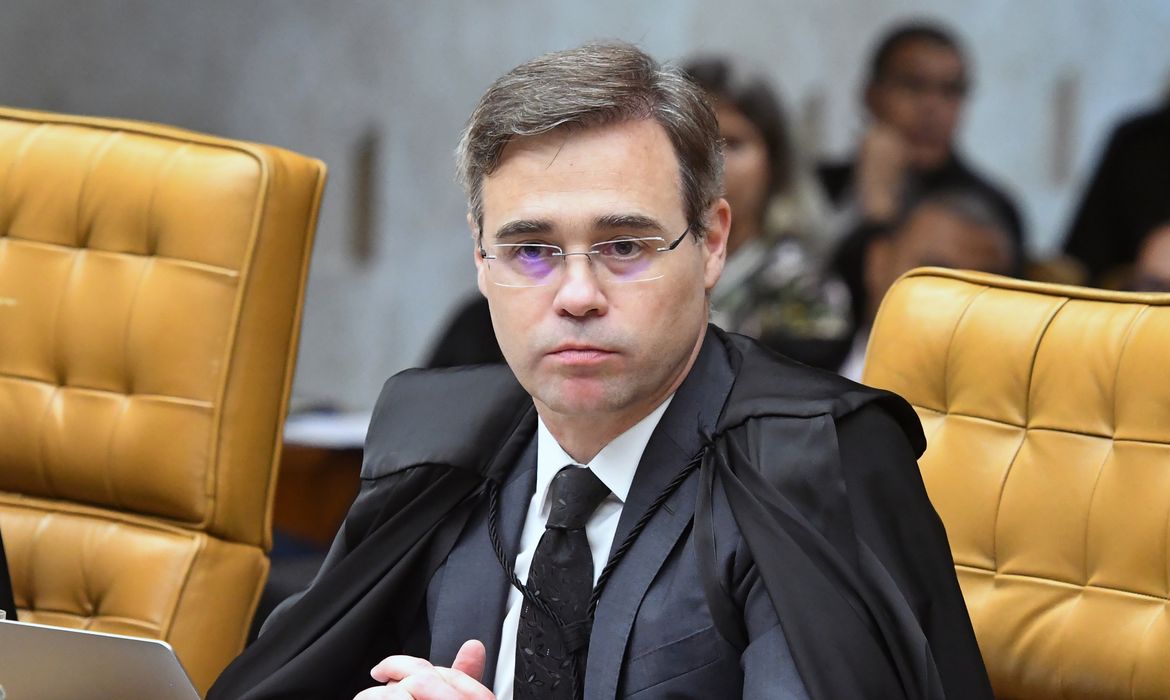 mendonca-quer-levar-ao-plenari