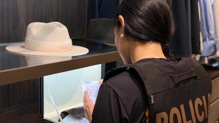 Operação deflagrada pela Polícia Federal nesta quarta-feira (16) mira integrantes e pessoas ligadas ao Clã Pinheiro em Coari e Manaus (Foto: Divulgação/Polícia Federal)