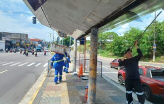 plataforma-de-onibus-na-cosme-