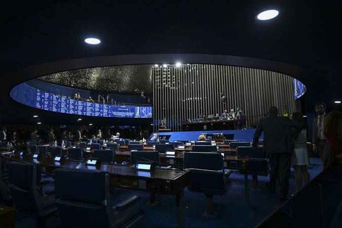 plenario-pode-votar-gestao-sus