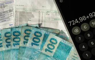 Receita federal arrecada mais de R$ 2 trilhões em oito meses