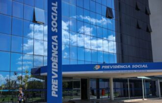 STJ manda bancos devolverem descontos de consignado do INSS