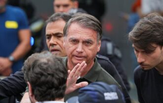 Trama golpista: defesa de Bolsonaro desiste de suspensão da pena