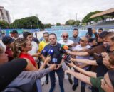 vila-olimpica-vira-palanque-de