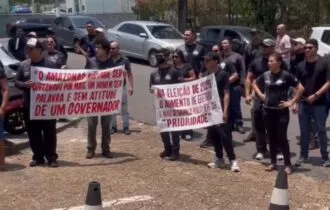 Aprovados em concurso da Segurança Pública abordam Roberto Cidade em saída de entrevista na TV