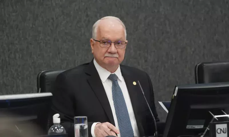 banco-master-fachin-diz-que-me