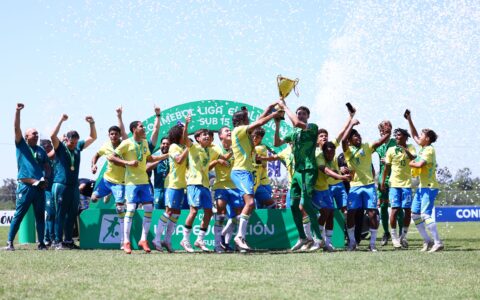 Brasil vence Paraguai nos pênaltis e é bicampeão Sub-15