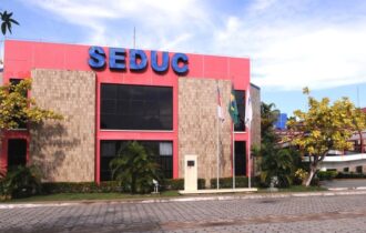 Cléia Branches critica falta de mediadores e questiona concurso da Seduc