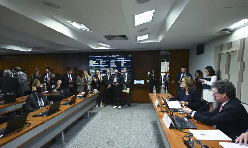 comissao-aprova-mp-da-taxa-das