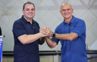 Coronel Menezes chama SISREG de “fila da morte” e cobra Roberto Cidade