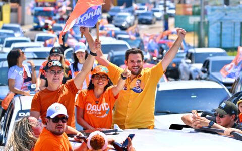 David realiza mega carreata por toda a Manaus na reta final da campanha