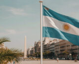 Governo Milei fecha 31 mil empresas na Argentina