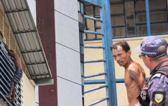 Homem é preso após invadir escola com faca em Manaus