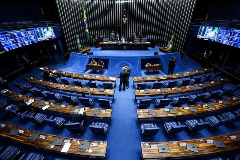 plenario-pode-votar-gestao-sus