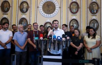 Prefeito Renato Junior destaca que ‘#Sou Manaus 2026’ tem recorde de público, com 560 mil pessoas nas primeiras noites, e projeta expansão nacional