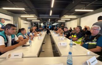 Prefeitura orienta público do ‘#SouManaus 2026’ e fiscaliza espaços durante a programação