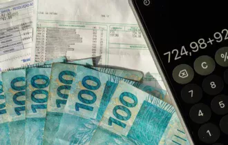 Receita federal arrecada mais de R$ 2 trilhões em oito meses